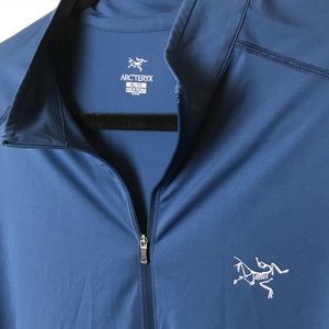 Arcteryx 1/2-Zip pullover top vented sides